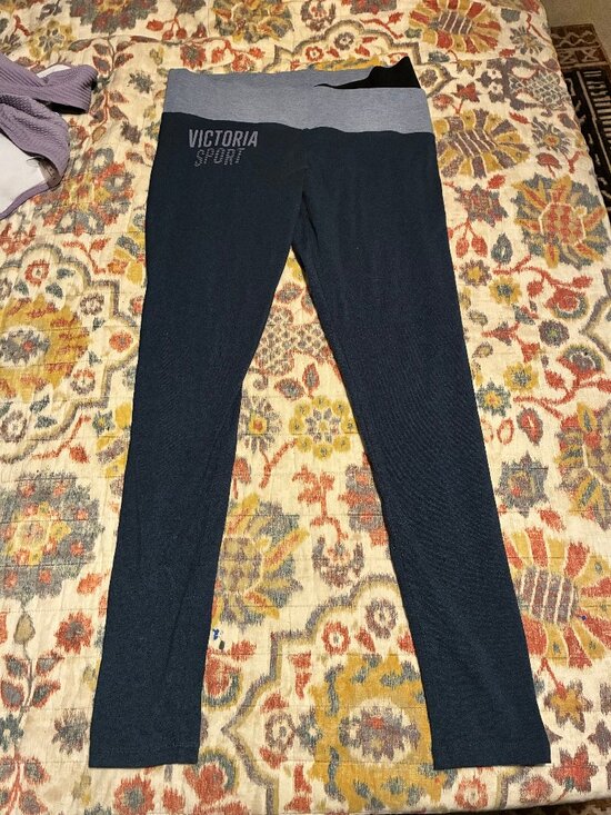 Victoria Sport Pants - Victoria Secret Women's Sport Leggings - Navy, Elastic Waist - Size MEDIUM